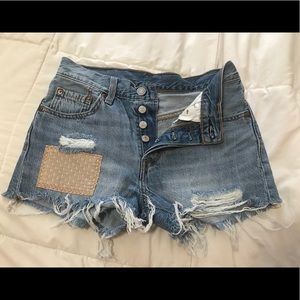 Mid Rise Levi Shorts